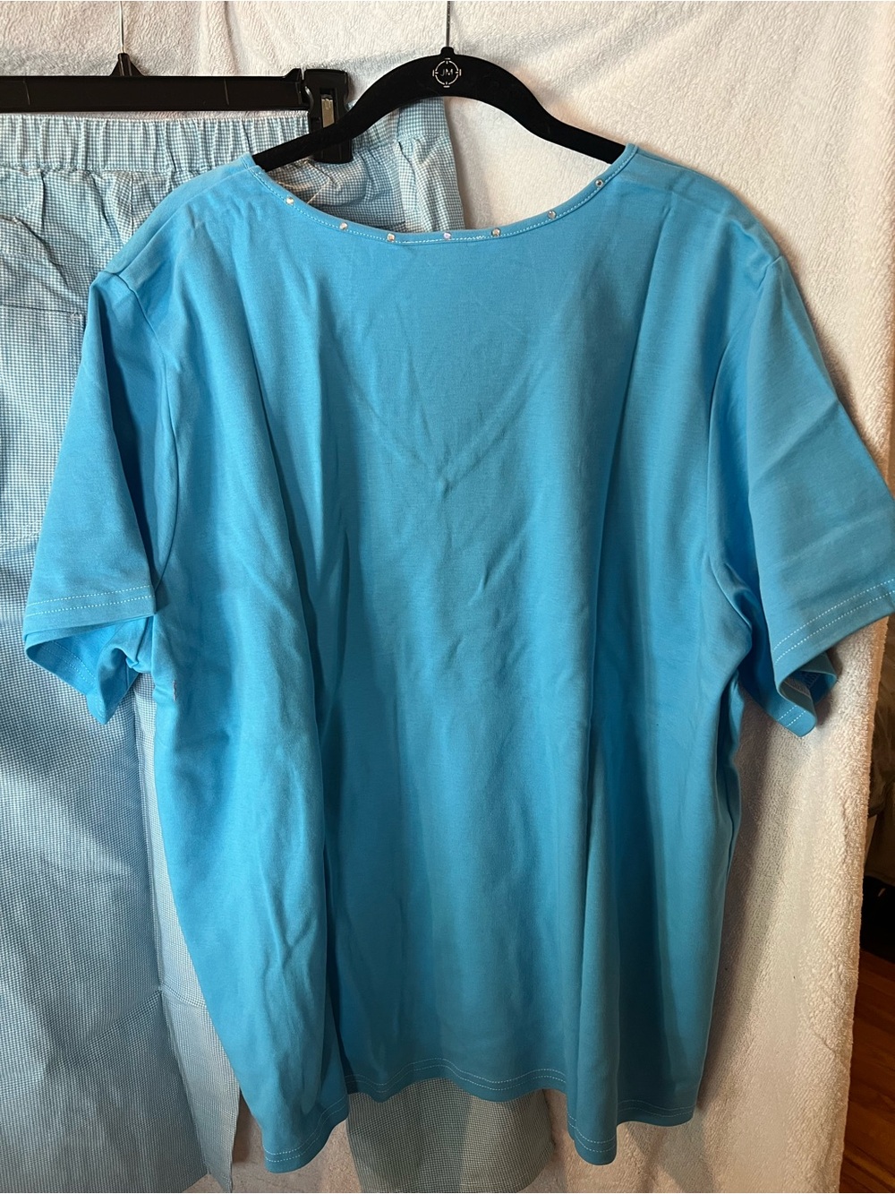 Quacker Factory Turquoise V-Neck Top & Capris with Stud Trim - Picture 7 of 13